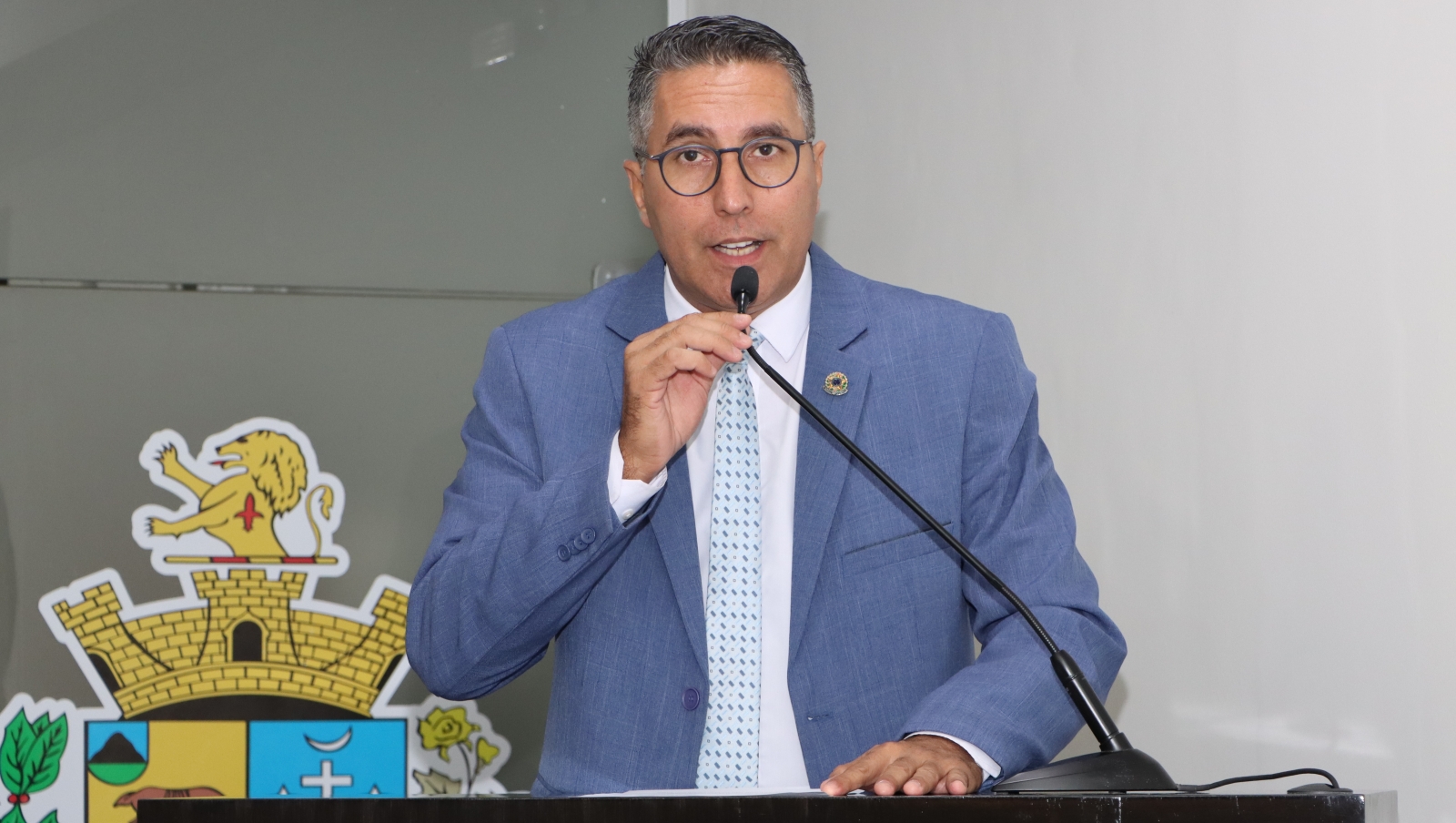 04 05 Leandro Magrão