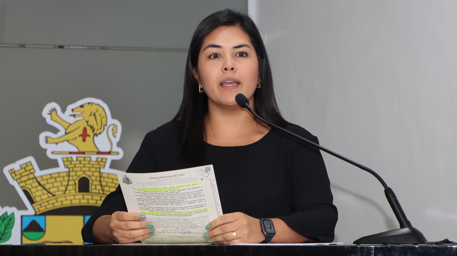 CINTIA YAMAMOTO REPETE DEMANDAS SOBRE O FORNECIMENTO DE INSULINAS E SENSORES