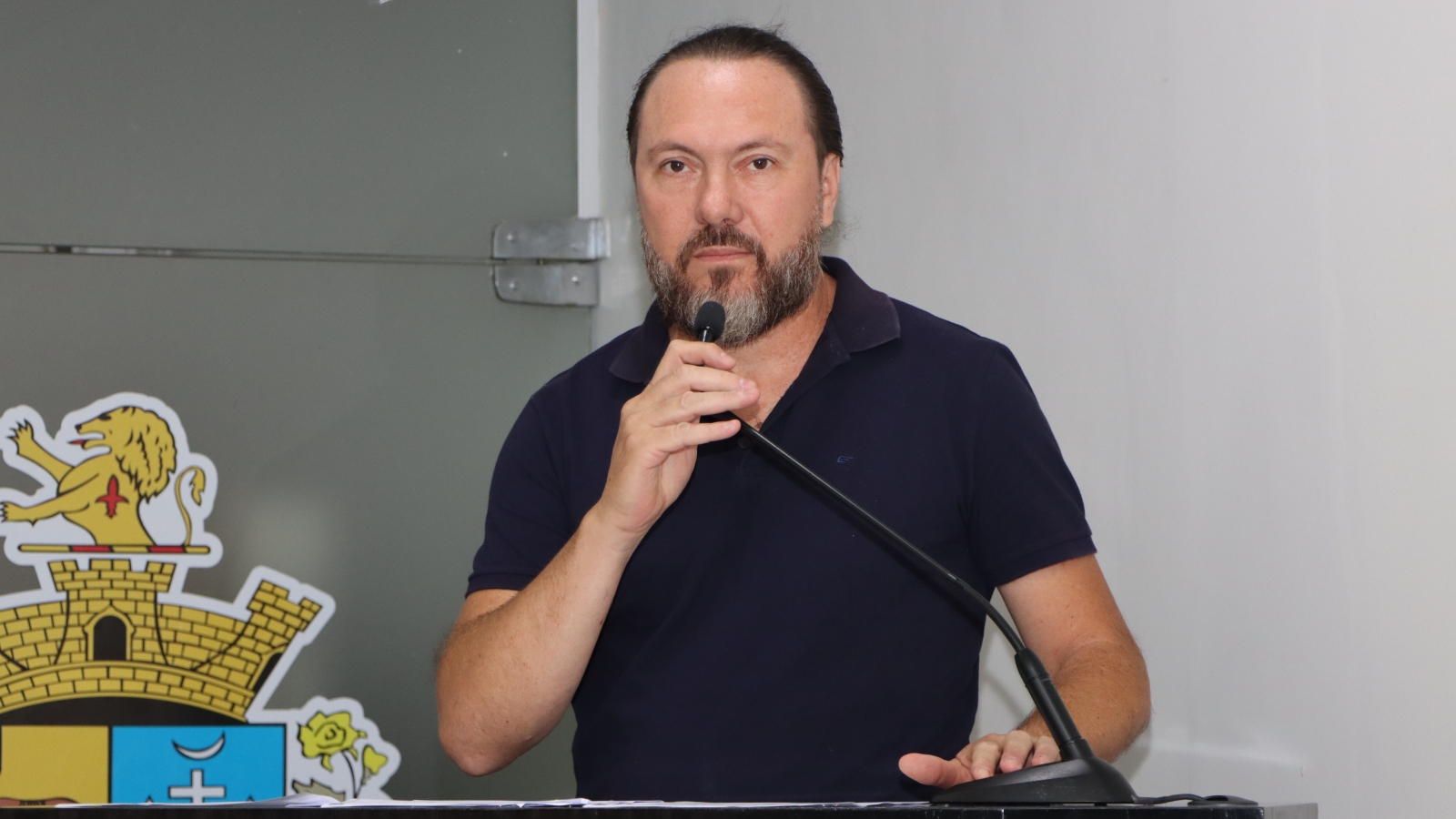 MAURÍCIO COUTO SOLICITA INFORMAÇÕES REFERENTES A EMENDA DE R$ 400 MIL ENVIADA PARA A ÁREA DA SAÚDE