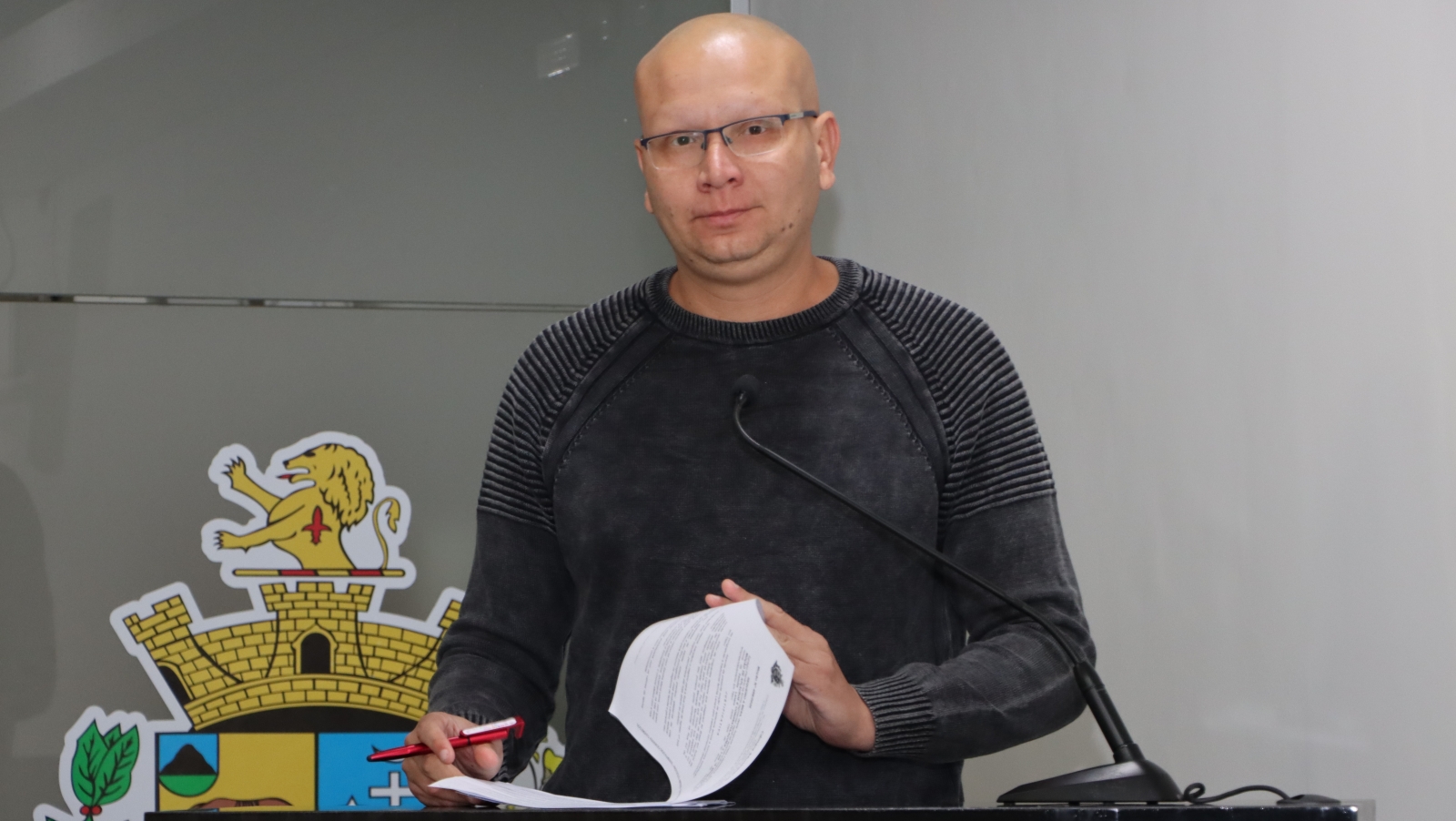 JOÃO ÉDER REFORÇA QUESTIONAMENTO SOBRE O FORNECIMENTO DO SENSOR FREESTYLE LIBRE AOS PACIENTES DIABÉTICOS 