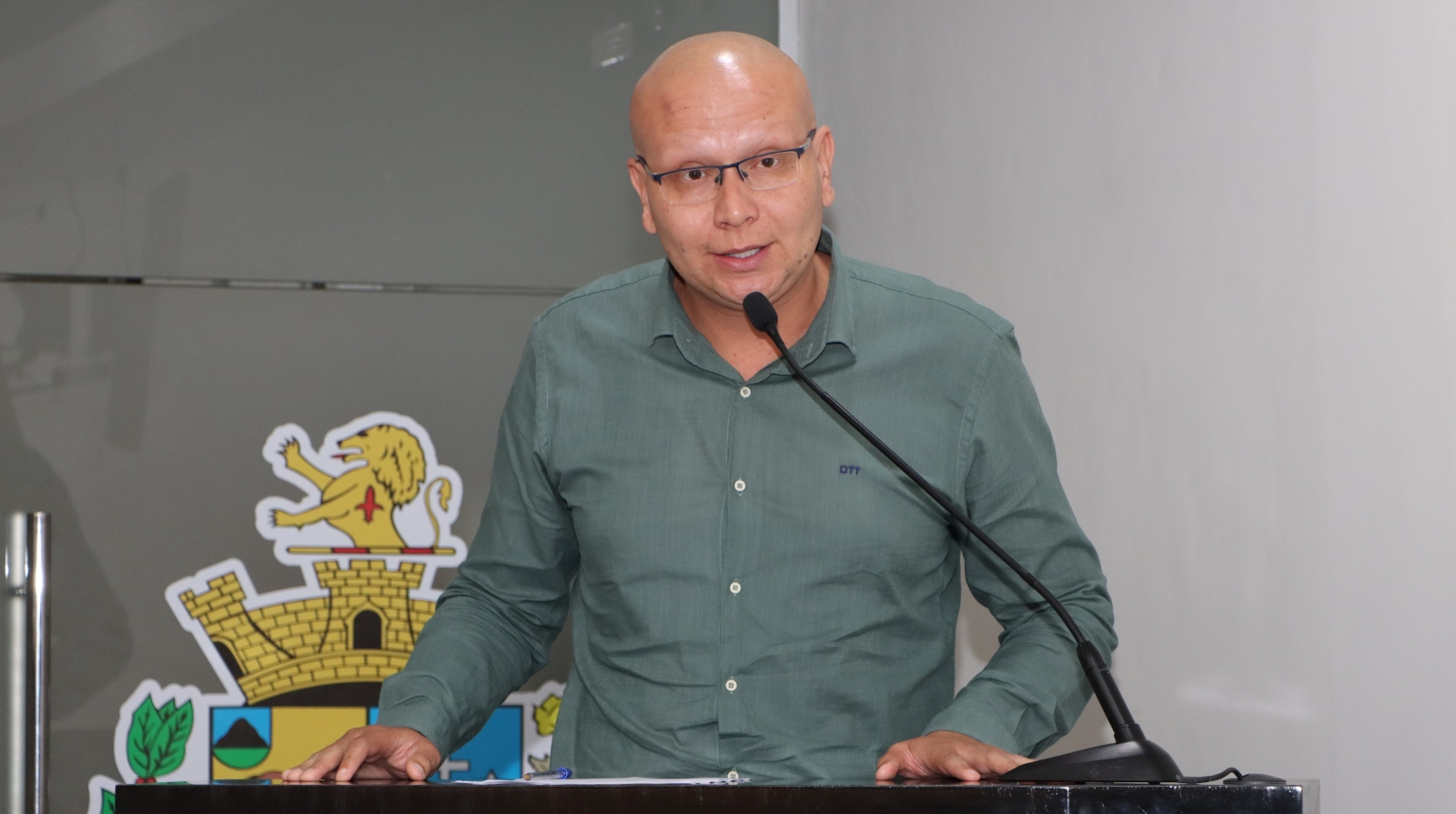 JOÃO ÉDER APRESENTA DEMANDAS SOBRE O VALE DOS LAGOS