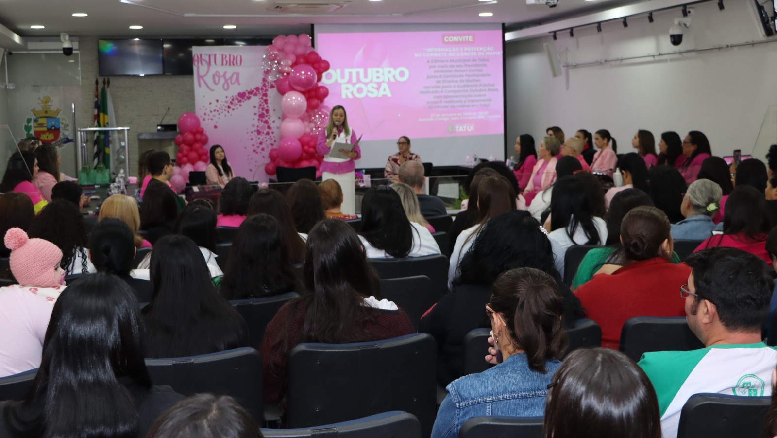 “INFORMAÇÃO E PREVENÇÃO NO COMBATE AO CÂNCER DE MAMA” É TEMA DE AUDIÊNCIA PÚBLICA NA CÂMARA DE TATUÍ