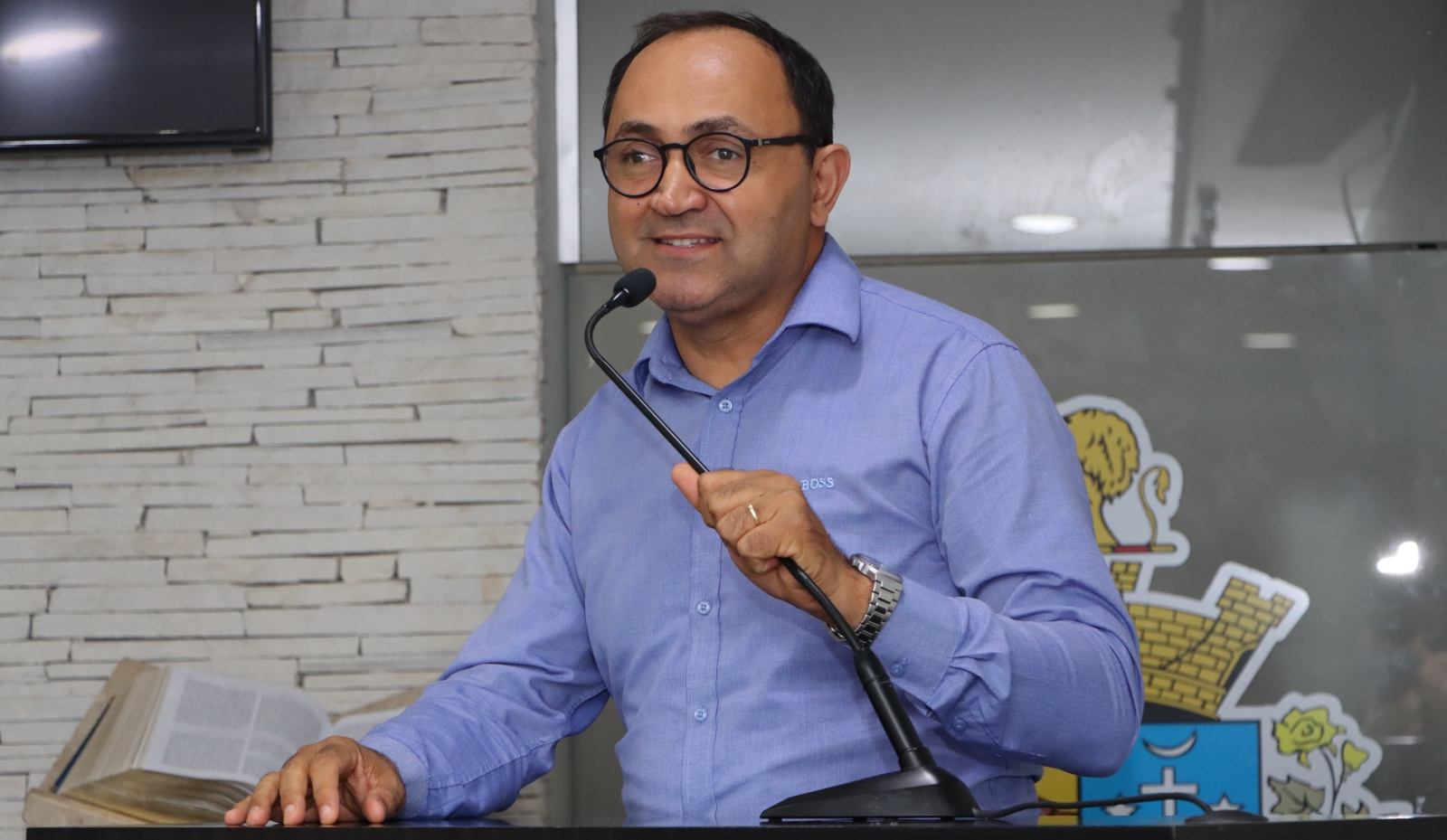 BOSSOLAN DA RÁDIO RESSALTA COBRANÇA SOBRE OS ATENDIMENTOS NA UPA