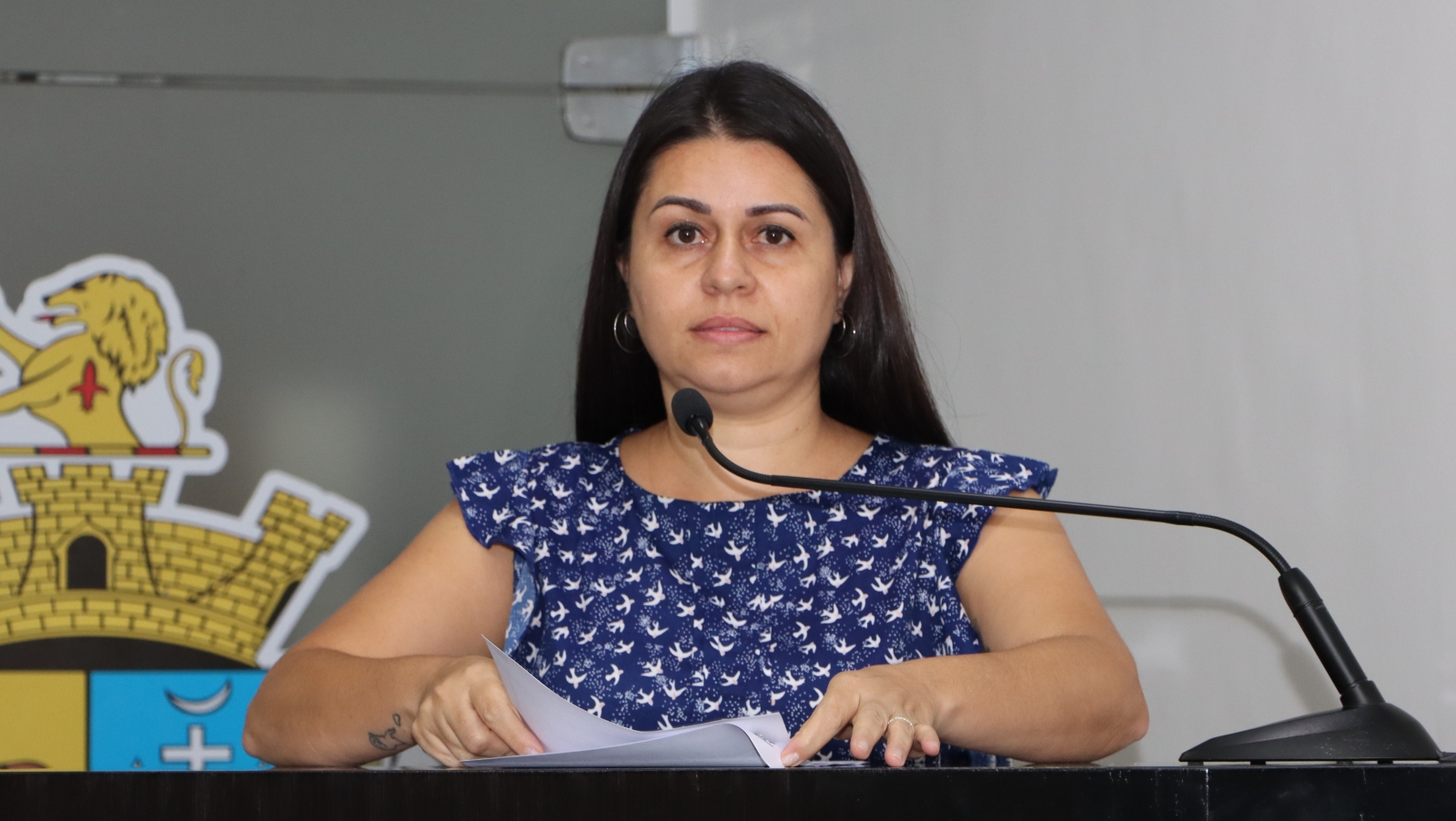 GABRIELA XAVIER DESTACA A NECESSIDADE DE MAIS VETERINÁRIOS PARA A UBS ANIMAL