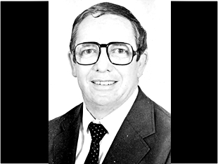 PROJETO DE LEI PRESTA HOMENAGEM A PROFESSOR
